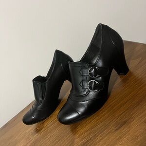 Pierre Dumas Pumps